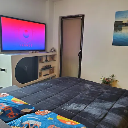 Cosy Entierement Equipe Appartement