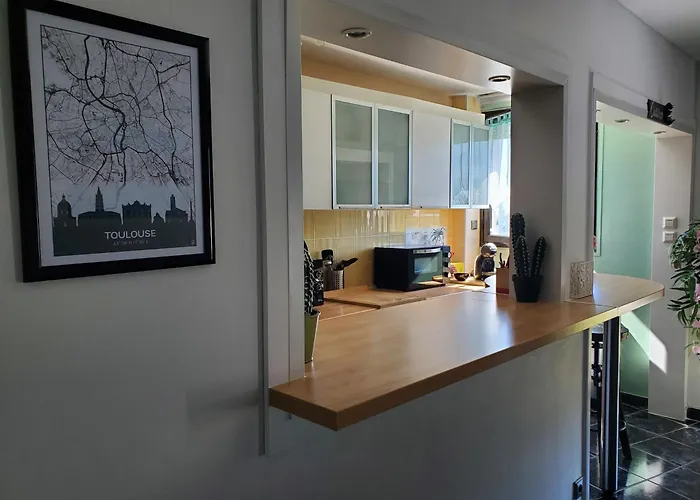 Cosy Entierement Equipe 公寓 *